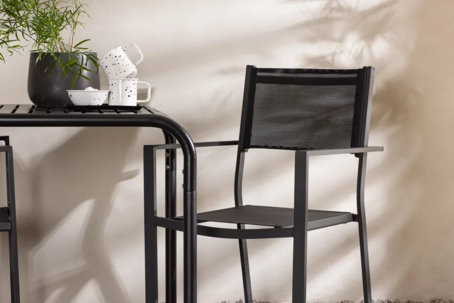 Õue söögilaud Borneo ja stackitav tool Copacabana, must alumiinium, GR23314 – 9