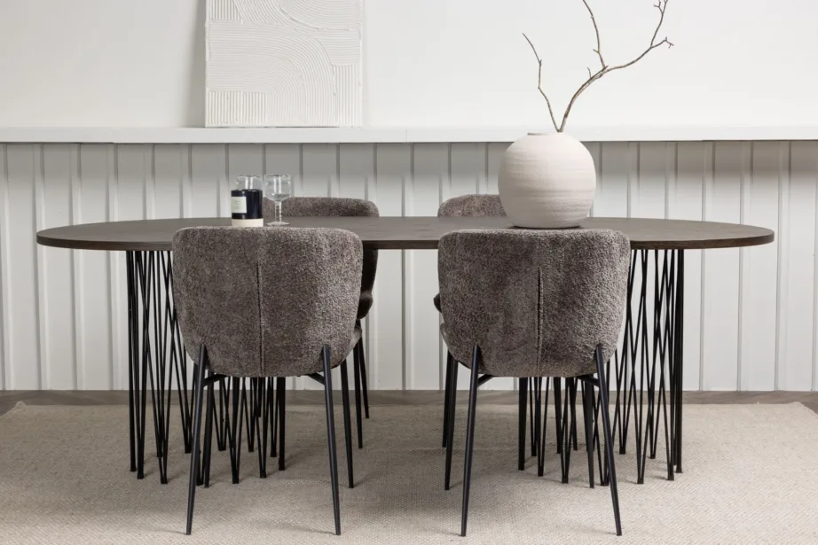 Ovaalne mokkavärvi söögilaud Stone ja tumehallid buklee-kangaga Modesto toolid, GR23043 – 8