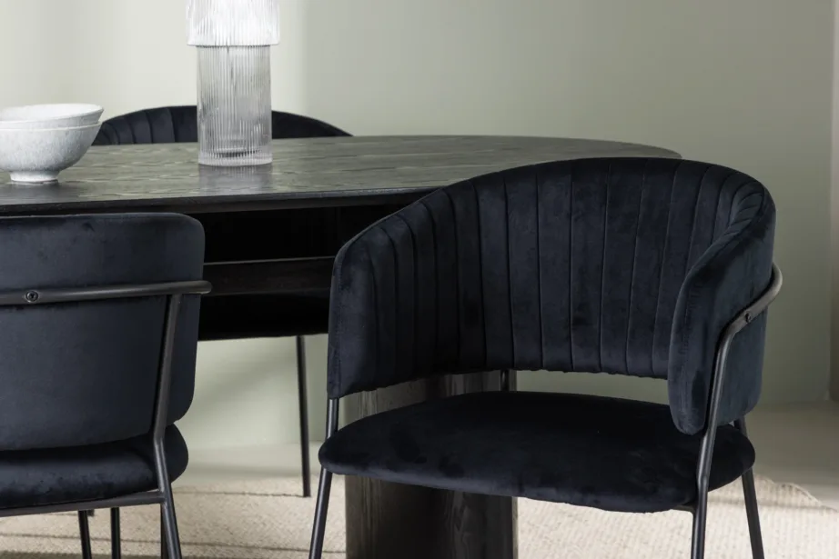 Ovaalne must MDF söögilaud Isolde ja velvetkattega söögitool Selma, GR23618 – 9