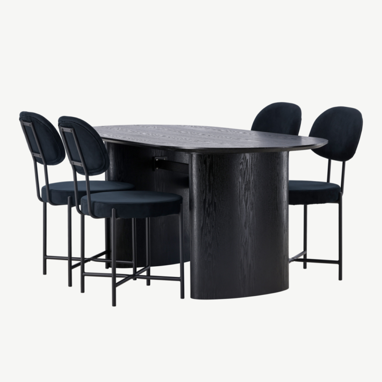 Ovaalne must MDF söögilaud Isolde koos Stella samettoolidega - GR23619