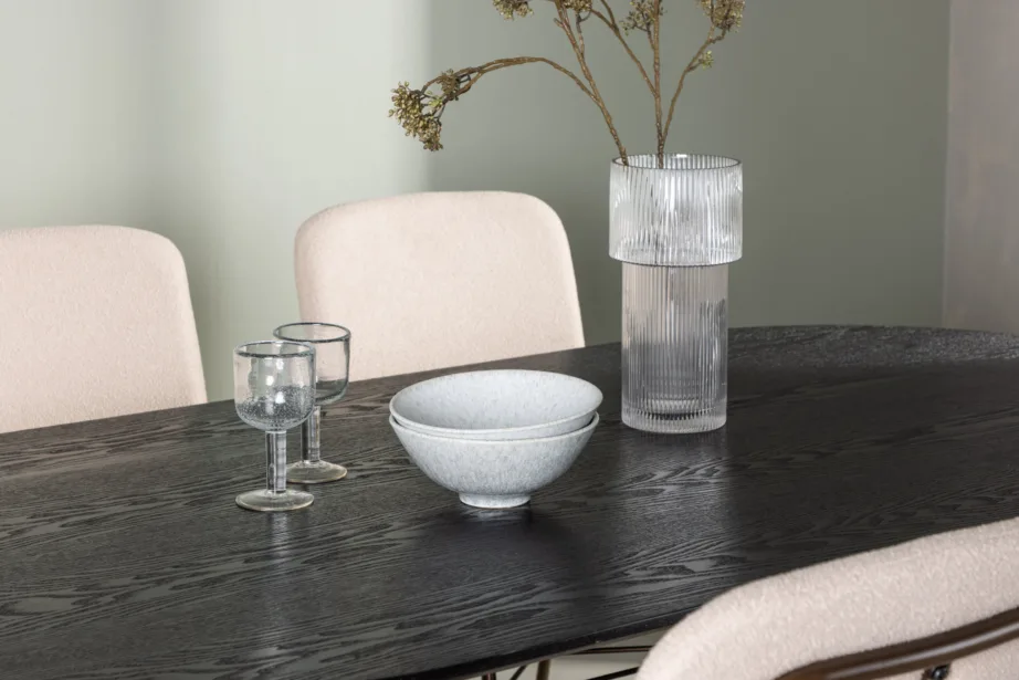 Ovaalne must söögilaud Isolde ja beežid terasraamiga toolid Seda (laud 180×90 cm, 4 tooli), GR23617 – 10