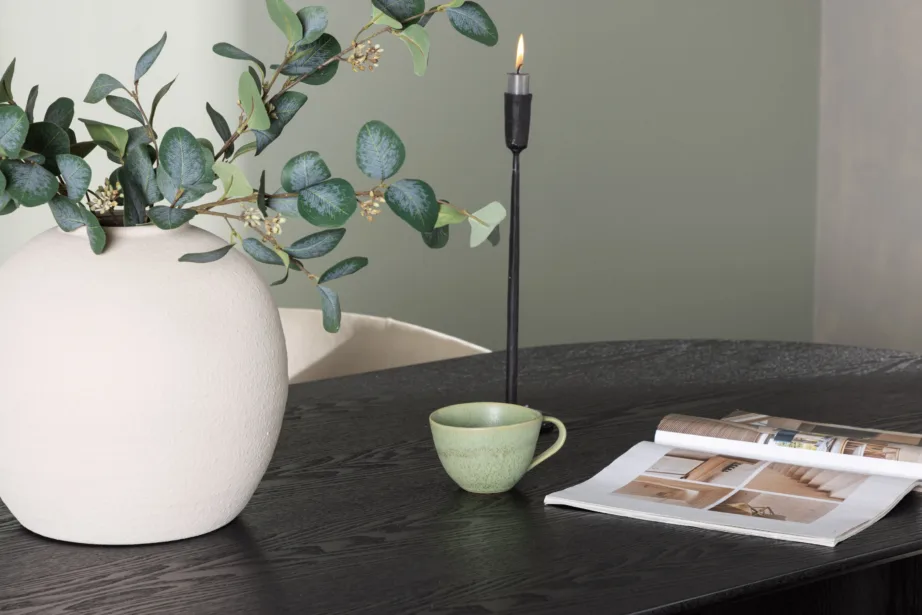 Ovaalne must söögilaud Isolde ja beežid velvetkattega Berit toolid (4 tk), GR23632 – 10