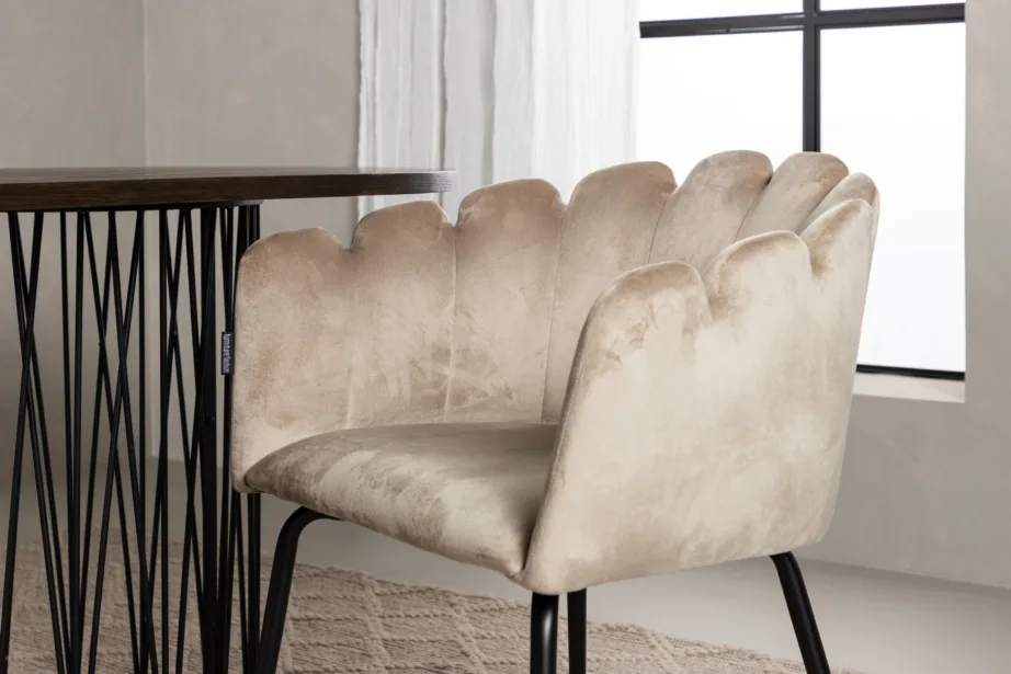 Ovaalne söögigrupp Stone, mokkavineer ja must teras, 4 beeži sametist tooliga Limhamn, GR23041 – 10