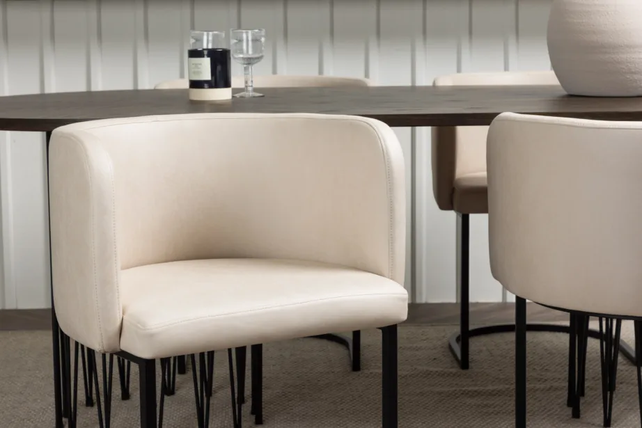 Ovaalne söögilaua komplekt Stone mokka viimistlusega ja Simrishamn beežide toolidega, GR23046 – 10