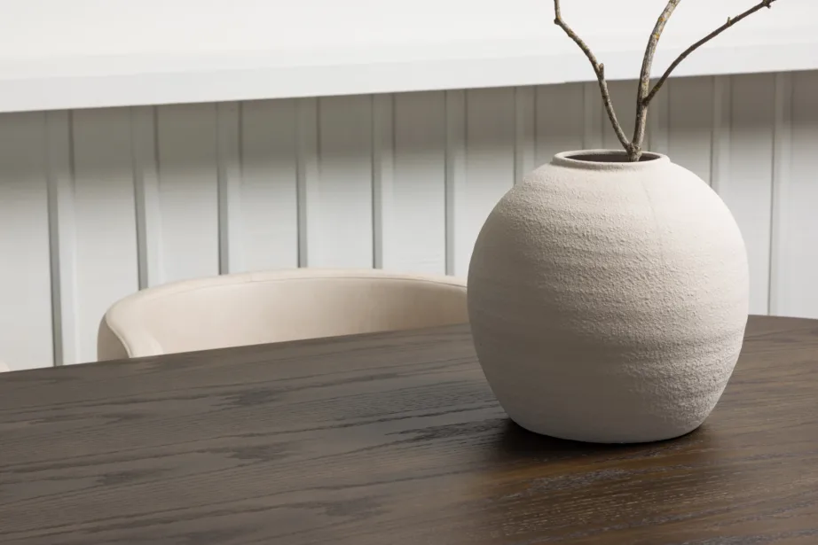 Ovaalne söögilaua komplekt Stone mokka viimistlusega ja Simrishamn beežide toolidega, GR23046 – 11