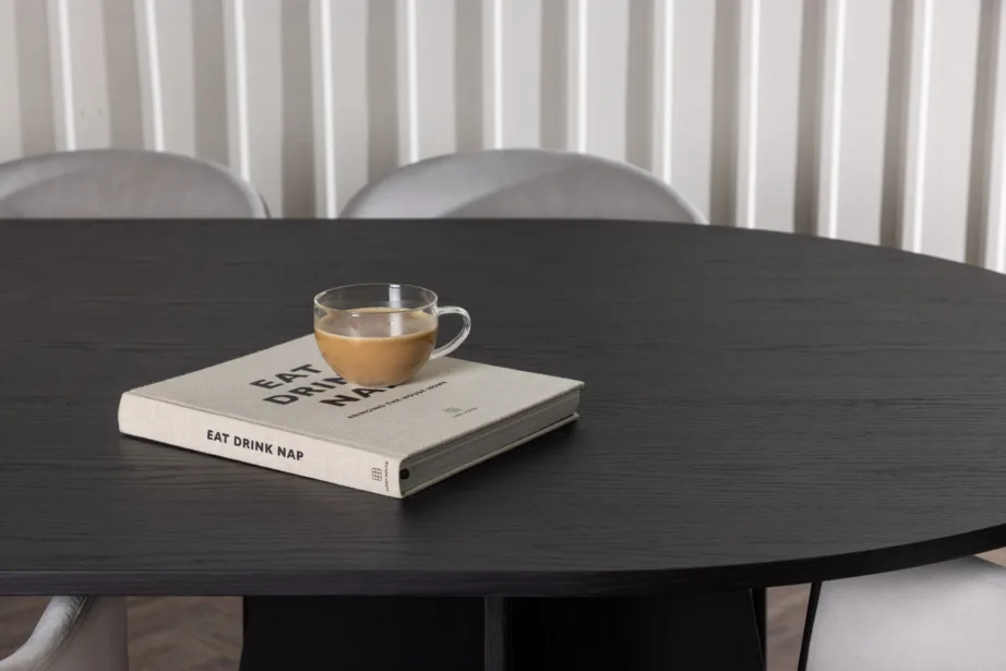 Ovaalne söögilauakomplekt Bootcut, must spoon, Evelina sametist söögitoolidega, GR23777 – 31