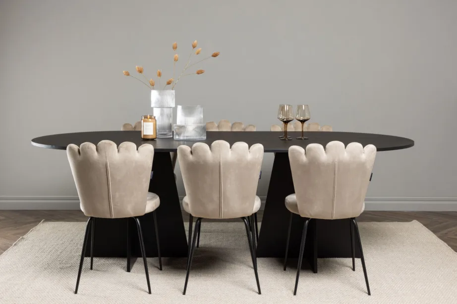 Ovaalne söögilauakomplekt Bootcut musta MDF lauaga ja beežide samettoolidega Limhamn, GR23277 – 9