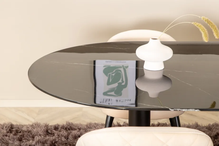 Ovaalne söögilauakomplekt Pillan (must klaas, 4 beeži sametist tooli), GR22375 – 9