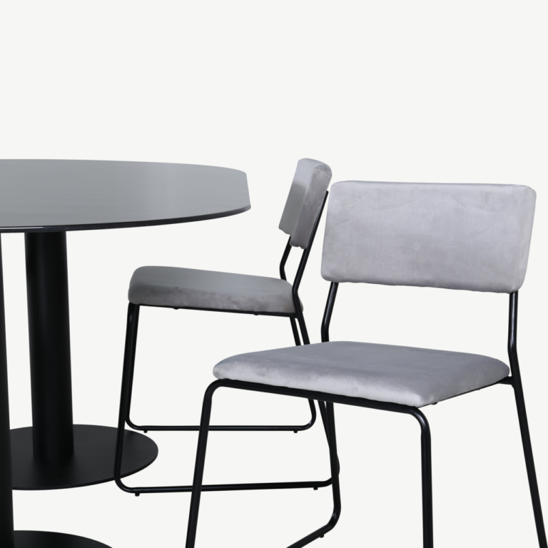 Ovaalne söögilauakomplekt Pillan (must klaas, hall samet, 4 tooli) - GR22369
