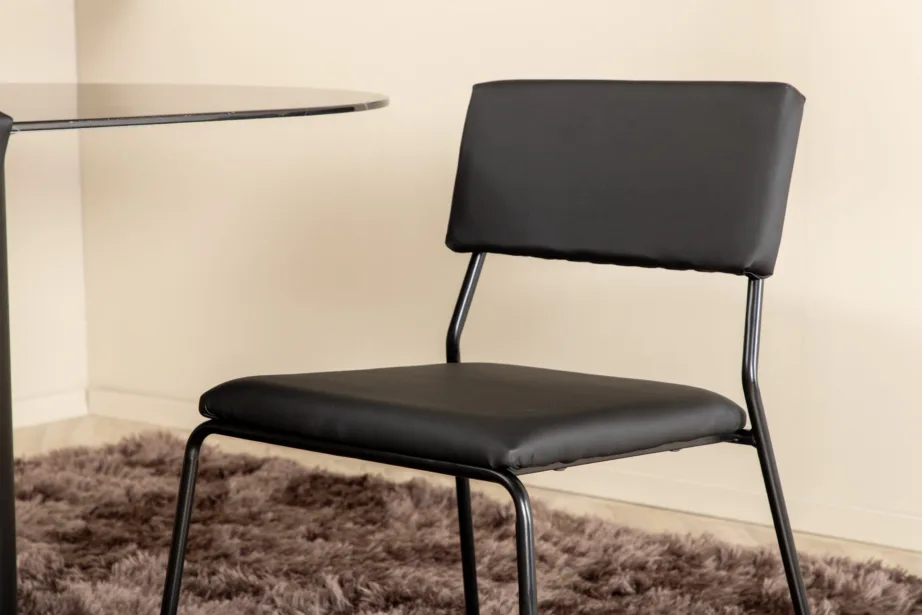 Ovaalne söögilauakomplekt Pillan (must klaaspind, 4 Kenth kunstnahast tooli), GR22133 – 8