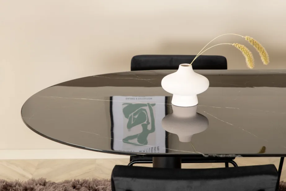 Ovaalne söögilauakomplekt Pillan (must marmorklaas, 4 musta velvetkattega tooli), GR22370 – 9