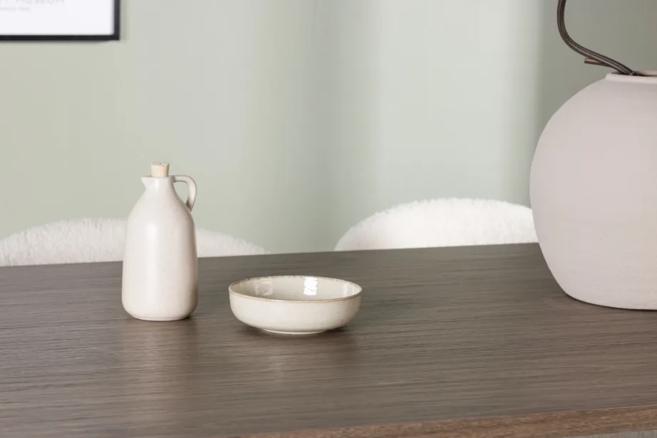 Ovaalne söögilaud Andy ja valged buklee kangaga terastoolid Chico, GR23680 – 6