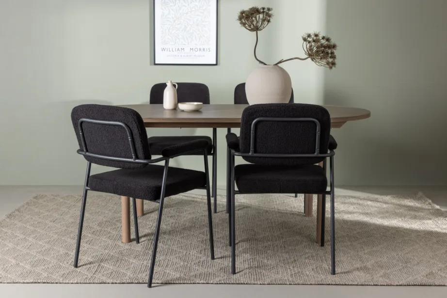 Ovaalne söögilaud Andy ning mustad bukleekangast toolid Yesterday sarjast, GR23674 – 5