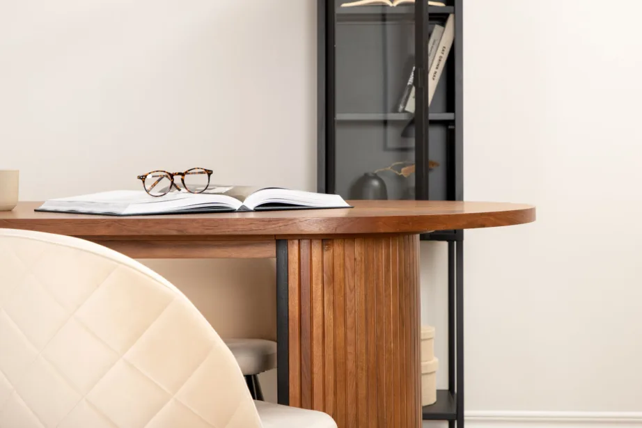 Ovaalne söögilaud Bianca ja velvetkattega söögitoolid (pähklivärvi, mustad jalad, beež velvet), GR22456 – 9