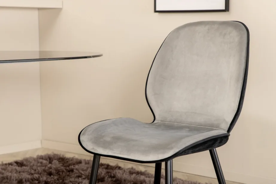 Ovaalne söögilaud Pillan musta klaaspinnaga + Emma velvetkattega tool (must/hall), GR22368 – 8