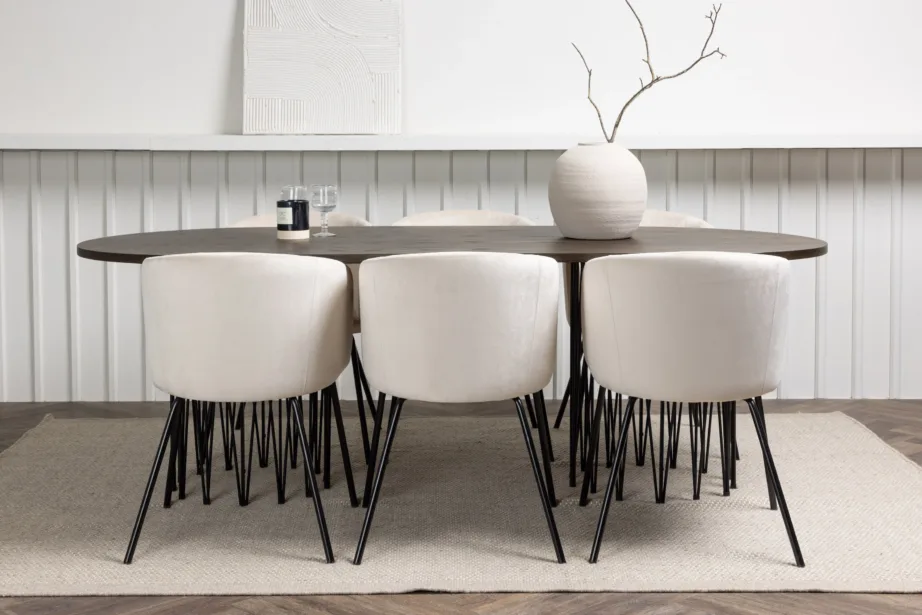 Ovaalne söögilaud Stone mokka viimistlusega ja kuus velvetkattega Berit tooli, GR22820 – 8