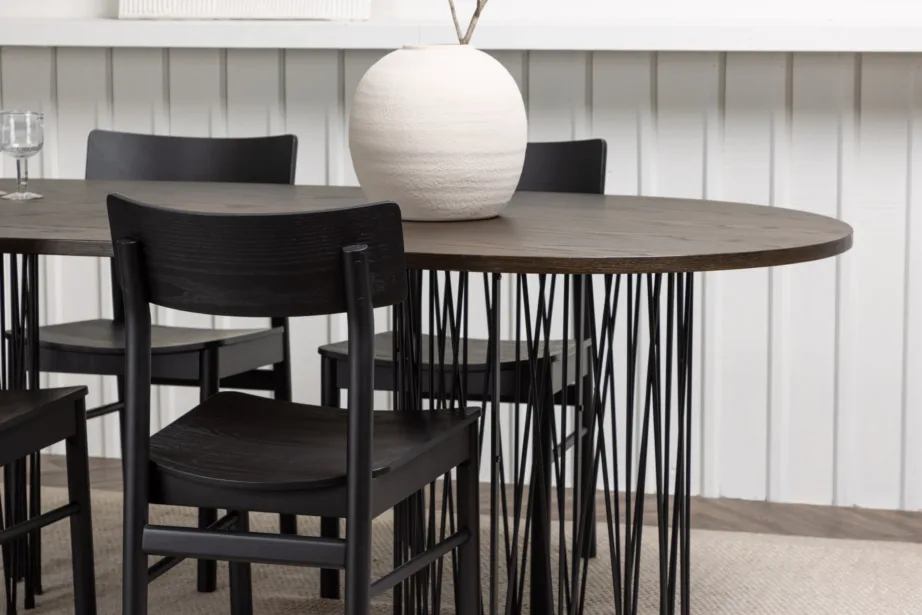 Ovaalne söögilaud Stone mokkatoonis musta terasraamiga ja Montros toolid (kaskepuit, must), GR23044 – 9