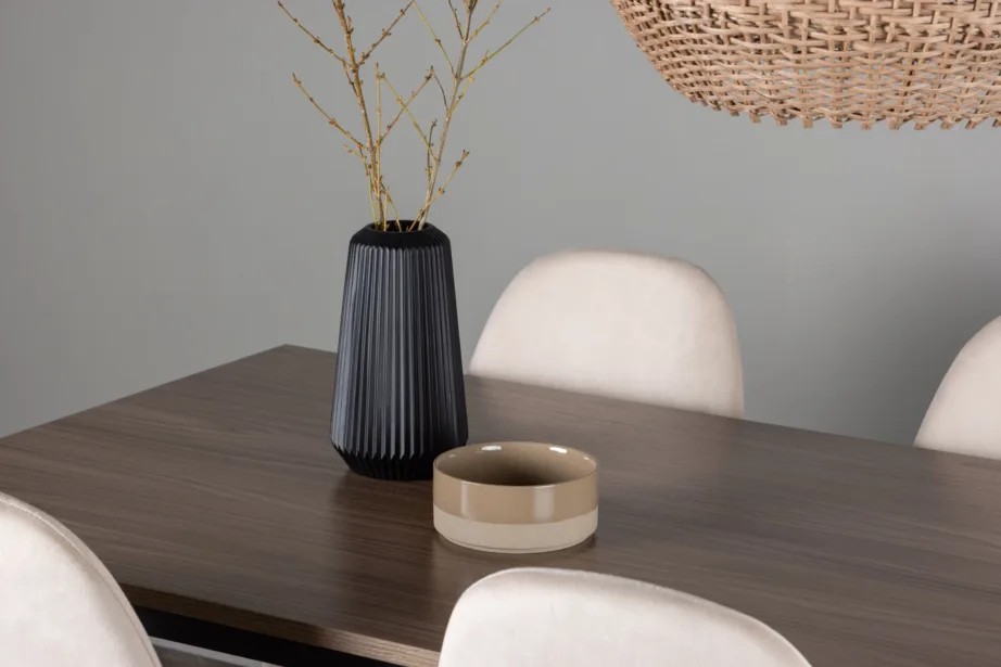 Pähklipruun söögilauakomplekt Tempe (laud 140x80cm, 4 beeži velvetkattega tooli, mustad metalljalad), GR22929 – 11