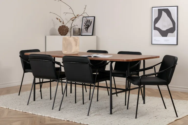 Pähklispooniga söögilaud Uno ja mustad kunstnahast toolid (6 tk) - GR22390