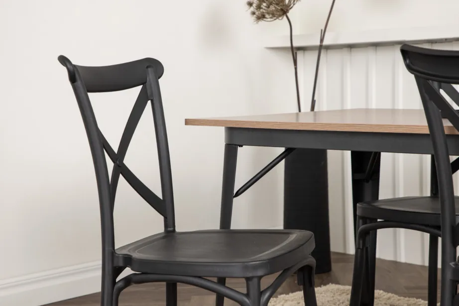 Pähkliviimistlusega ristkülikukujuline söögigrupi komplekt Tempe, 1 laud ja 4 musta Crosett tooli, GR22983 – 9