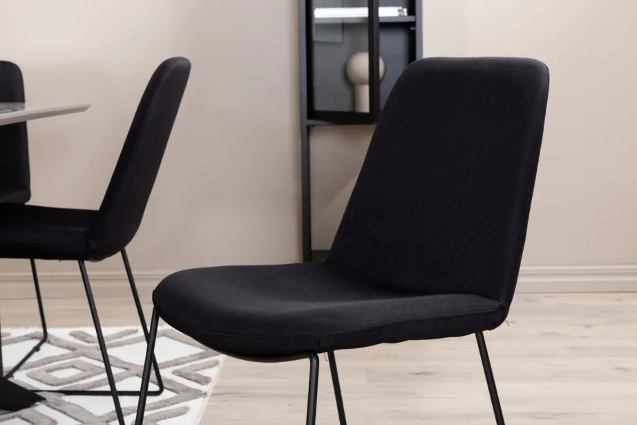 Piazza ristkülikukujuline söögilaud koos 6 musta polsterdatud tooliga, GR22261 – 11