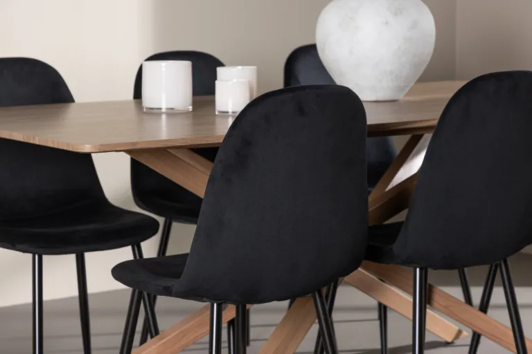 Piazza söögilaua ja mustade sametist Polar toolide komplekt (180x90 cm, mokkavärvi laud) - GR24521