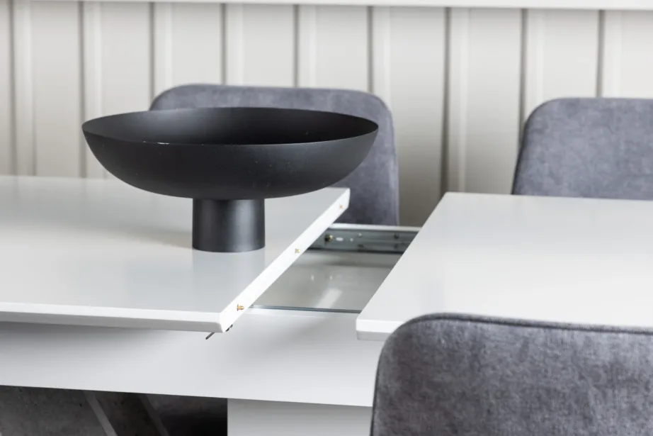 Pikendatav söögilaud Disa ja hallid polsterdatud toolid Rosie (4 tk), valge/hall MDF, musta terasraamiga, GR23595 – 8