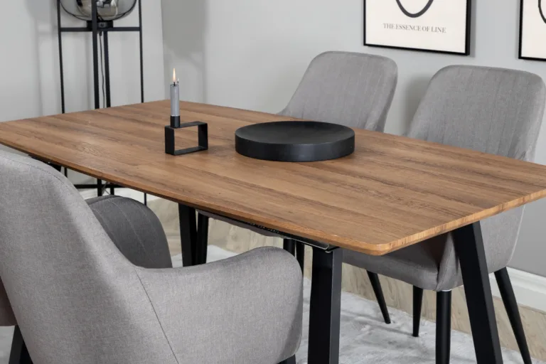 Pikendatav söögilaud Inca ja hallid Comfort toolid (tammetoon, must metallraam) - GR24053