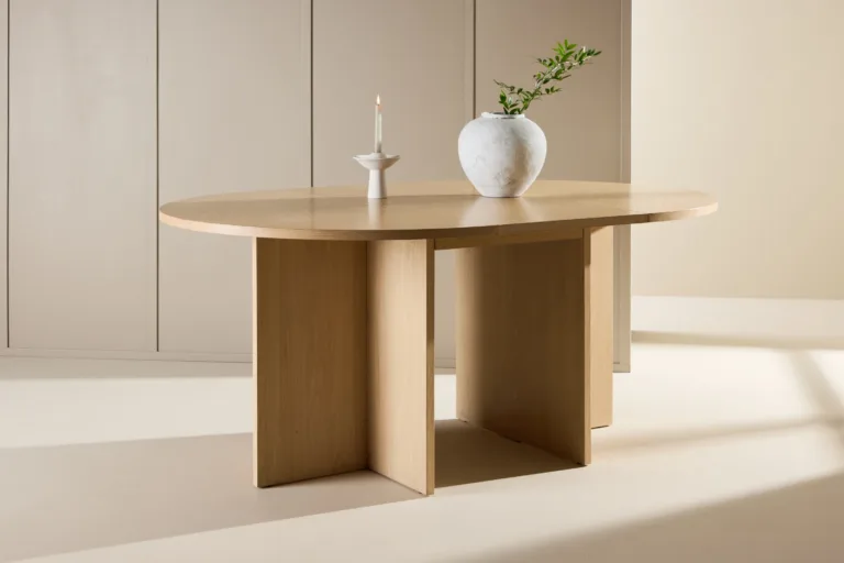 Pikendatav söögilaud Strada (valge peitsiga tammevineer, 120–170 cm) - 61993-130