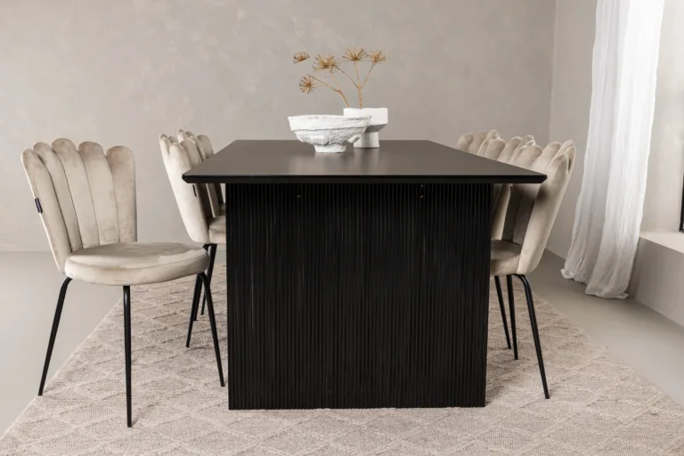 Piklik söögilaud Vail (must MDF) koos beežide Limhamn velvettoolidega - GR22970