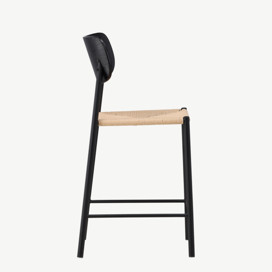 Polly baaritool musta metallraami ja rotangist istmega, 61933-123 – 2