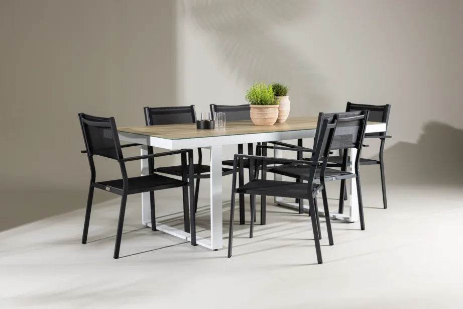 Ristkülikukujuline aiakomplekt Merlo kuue musta Copacabana tooliga (valge klaaspinnaga laud, alumiinium), GR24322 – 8