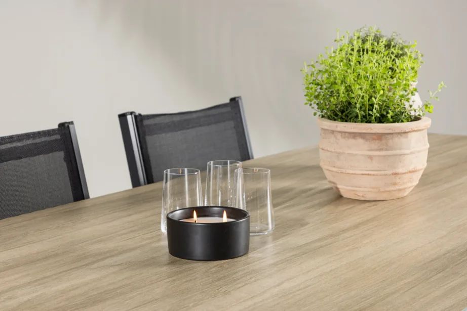 Ristkülikukujuline aiakomplekt Merlo kuue musta Copacabana tooliga (valge klaaspinnaga laud, alumiinium), GR24322 – 11