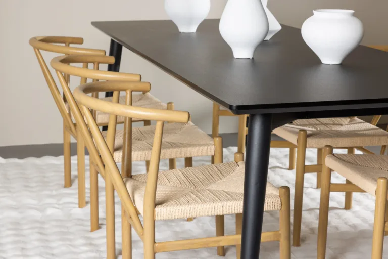Ristkülikukujuline must söögilauakomplekt Ellis 230×85 cm ja 6 naturaalset rattanpunutisega Alfons tooli - GR24601