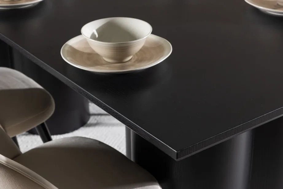 Ristkülikukujuline söögilauakomplekt: must Olivia MDF laud 210×100 cm ja 6 beeži velvetkattega tooli, GR24600 – 10