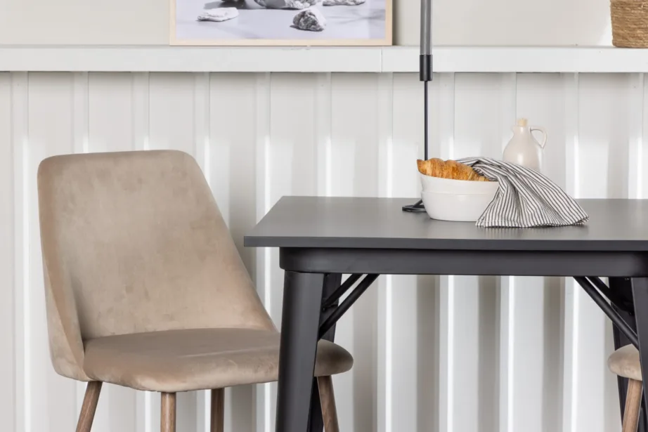 Skandinaavia stiilis söögilaud Tempe ja pruun polsterdatud tool Night (must MDF, 80x80cm), GR23888 – 9