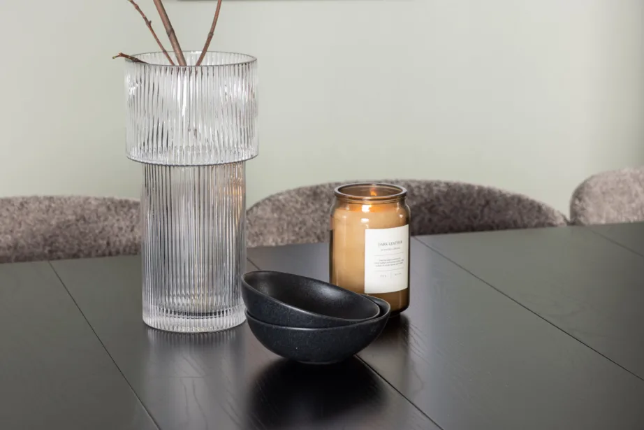 Söögikomplekt Astrid musta MDF lauaga ja hallid buklee toolid Modesto, GR23526 – 7