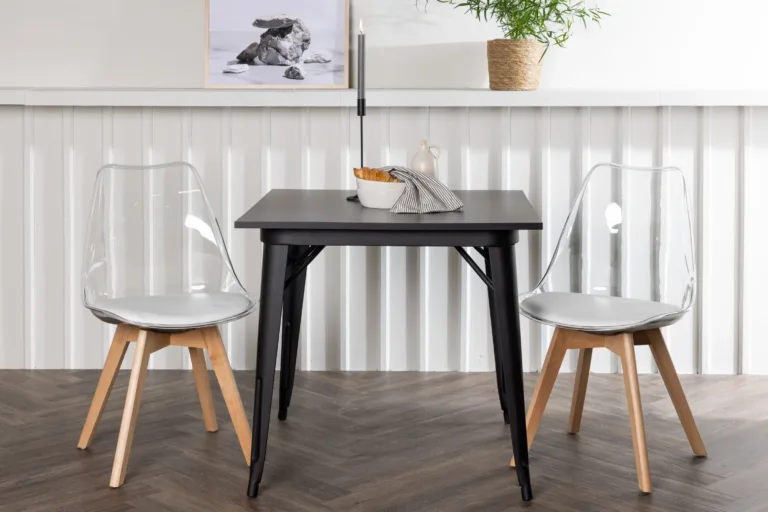 Söögilauakomplekt Tempe musta MDF lauaga ja läbipaistvate Edvin toolidega (valge istmepadi, kasepuu jalad) - GR23894