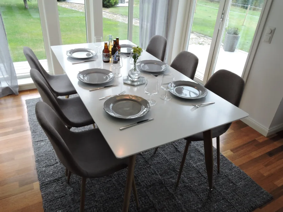 Söögirühm Polar: valge MDF laud ja 6 halli polsterdatud tooli (180×90 cm), GR24187 – 7