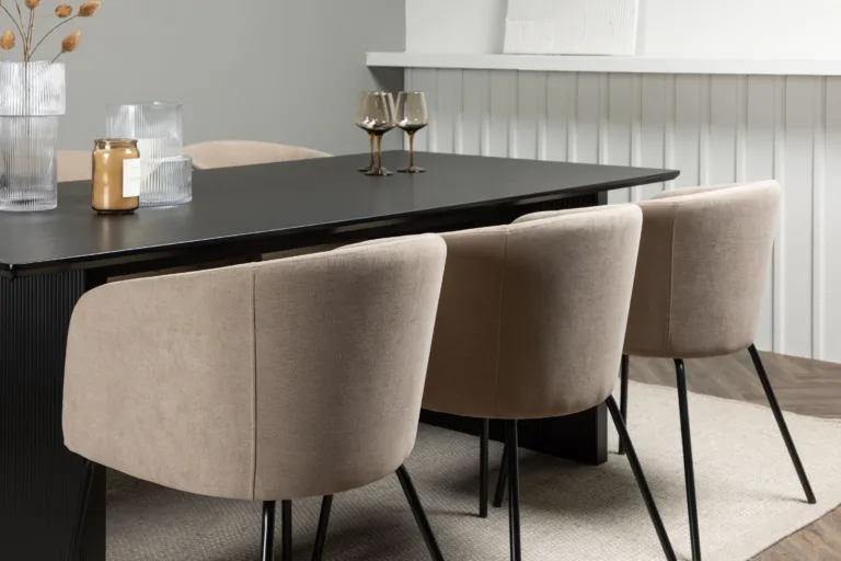 Söögitoakomplekt Vail must MDF laud ja beežid Berit toolid (6 tk) - GR22907