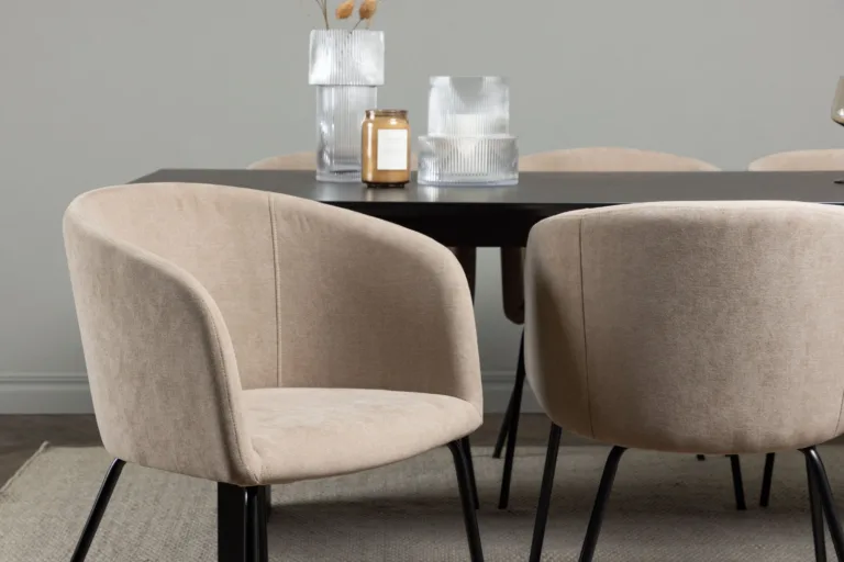 Söögitoakomplekt Vail must MDF laud ja beežid Berit toolid (6 tk) - GR22907