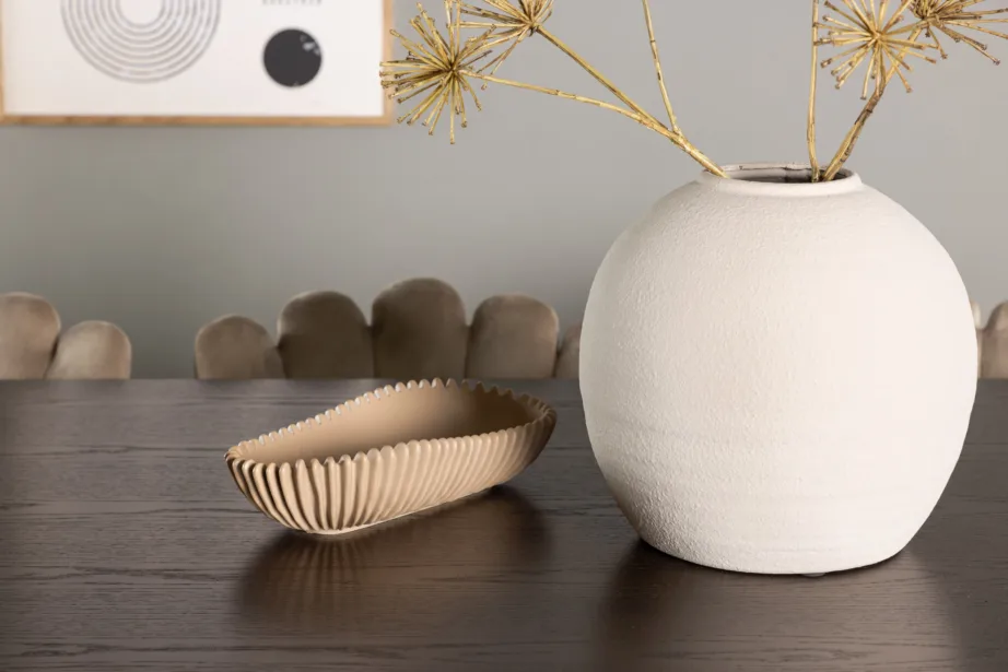 Söögitoakomplekt Ystad (moka tammepuitvineer, must metall) ja Limhamn velvetist söögitoolid (beež, mustad jalad), GR23759 – 7