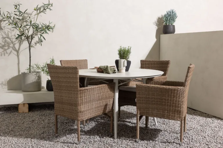Ümar õuelauakomplekt Lina (alumiinium, beež, laud ø120 cm, rotangist toolid) - GR23424