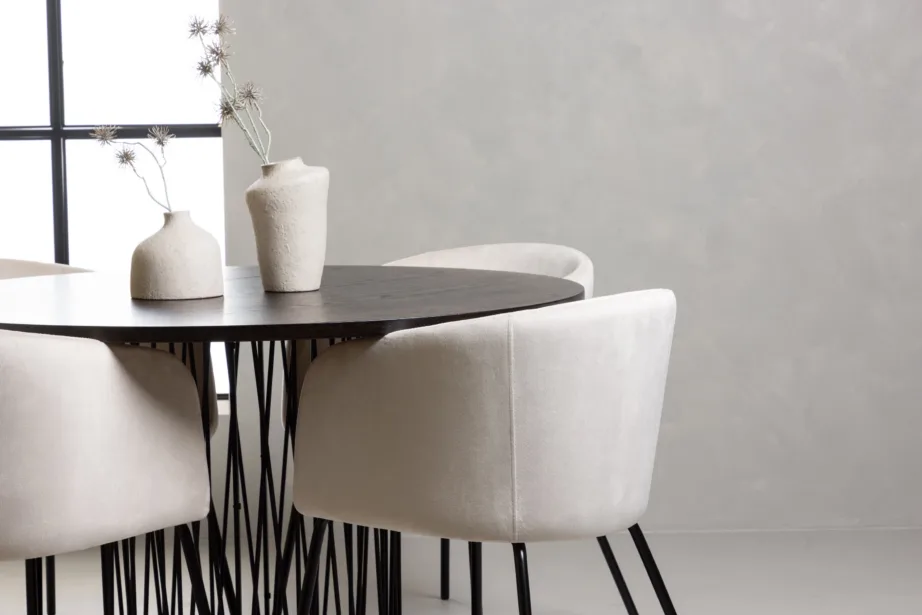 Ümar söögilauakomplekt Stone (mokka viimistlus, must metalljalg) koos Berit samettooli ja beeži kangaga, GR22838 – 9