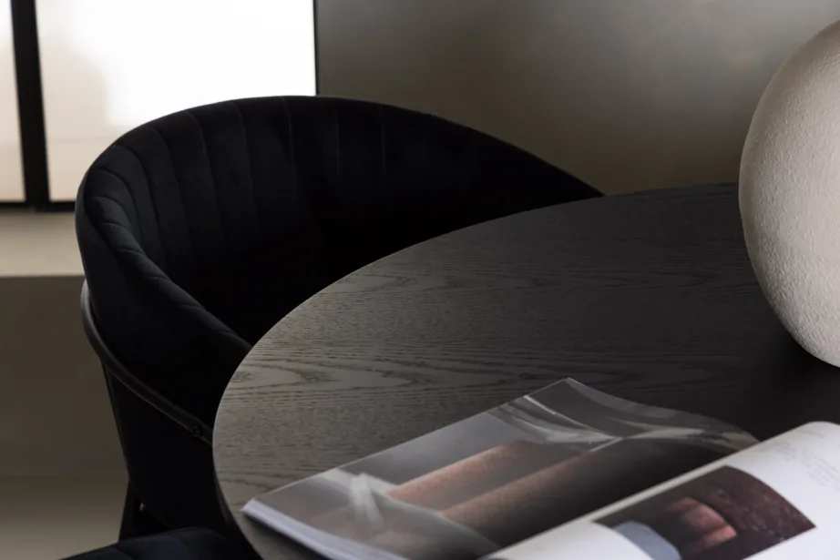 Ümar söögilaud Bootcut (must spoon, ø110 cm) ja sametist Selma toolid, GR23790 – 6