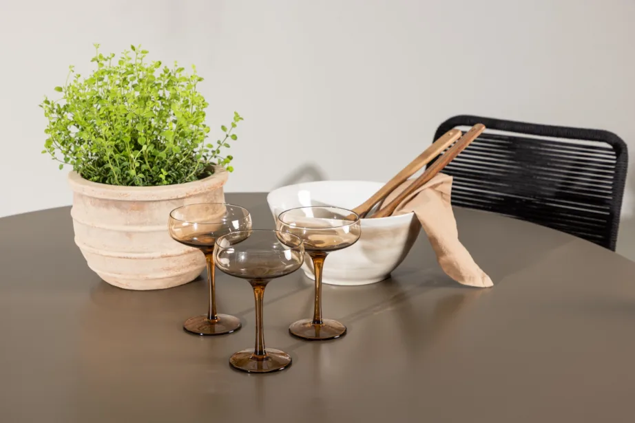 Ümmargune aiamööbli komplekt Santa Fe (alumiiniumist pruun laud, 4 musta köiega terastooli), GR24343 – 11