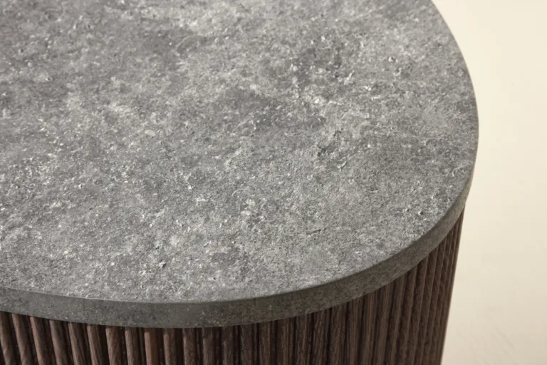 Ümmargune diivanilaud halli plaadiga ja mokkavärvi soonelise alusega (Bristol, 120 × 60 × 45 cm) - 62055-125