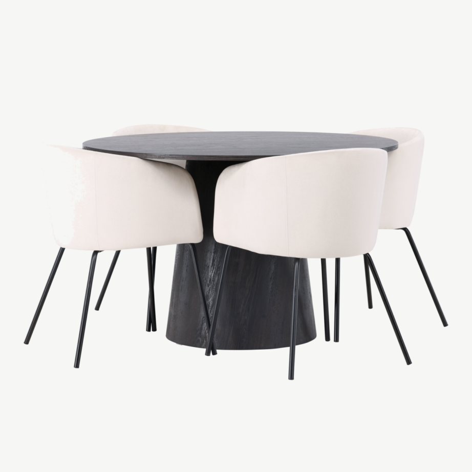 Ümmargune mokkatooniga söögilaud Lanzo ja beežid sametist toolid Berit, GR23488 – 4