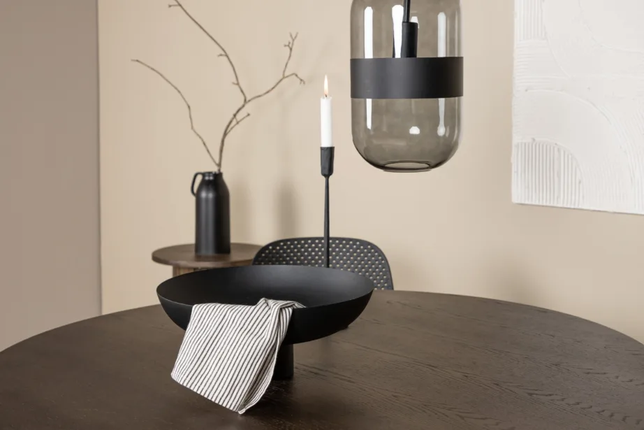 Ümmargune mokkavärvi söögilaud Stone ja mustad plastiktoolid Baltimore, GR23019 – 10