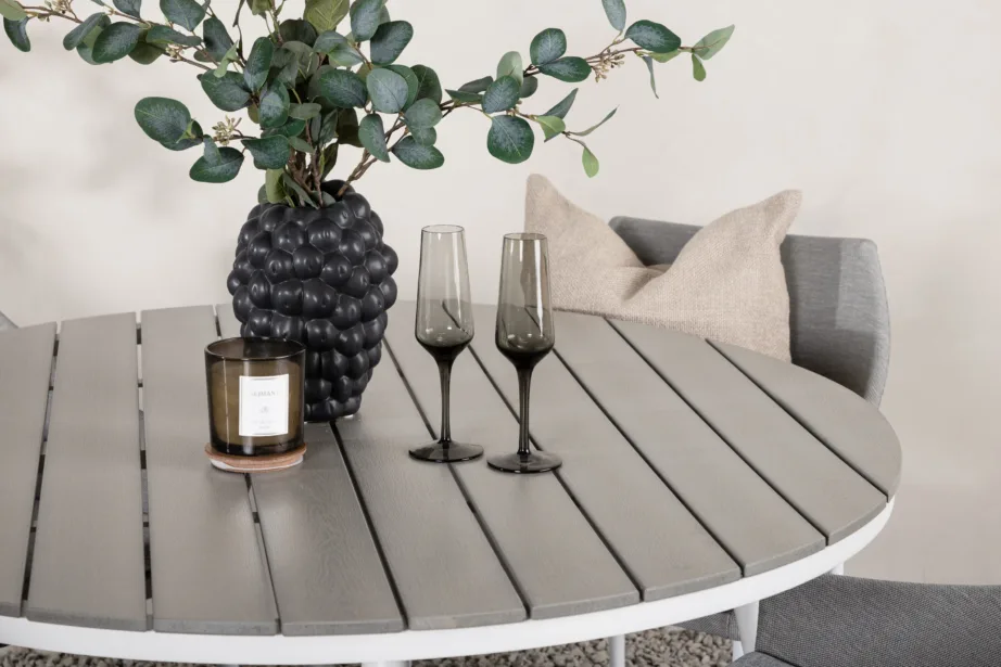 Ümmargune õuesöögikomplekt Break – hall aintwood lauaplaat ja hallid Spoga toolid, ø120 cm, GR22689 – 9